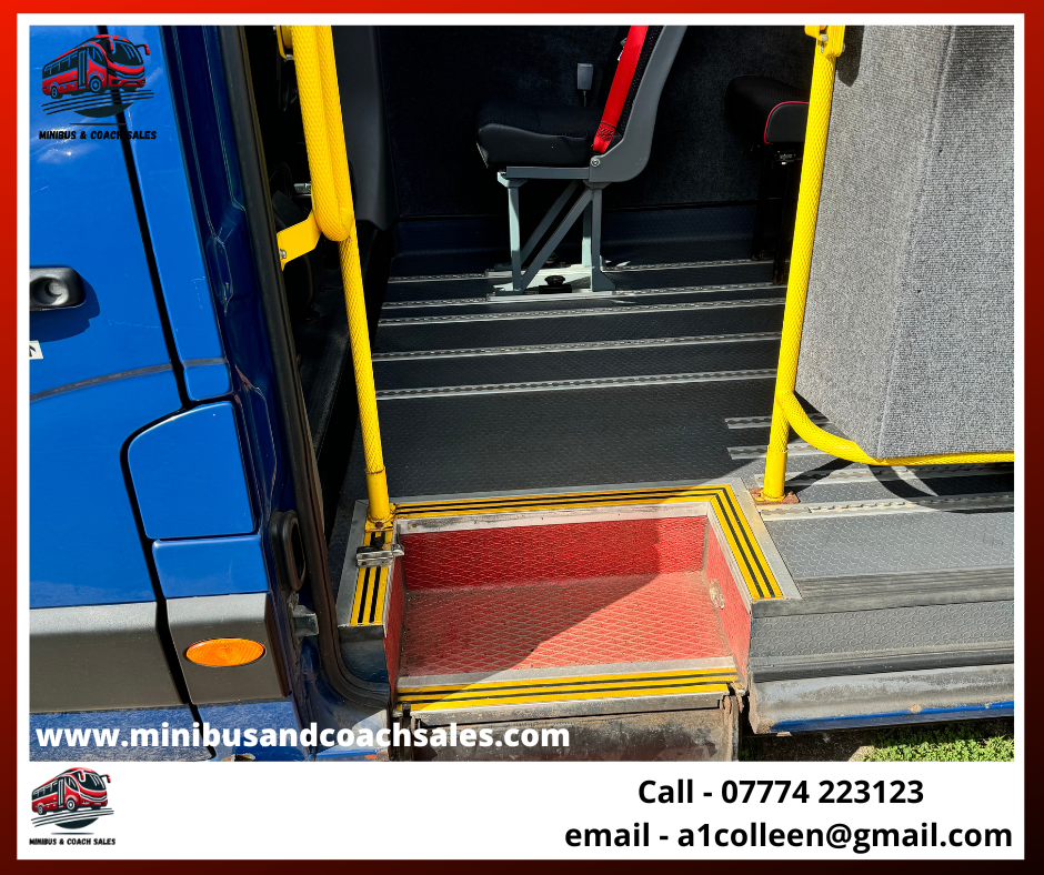 2013 Renault Master Wheelchair Accessible Minibus